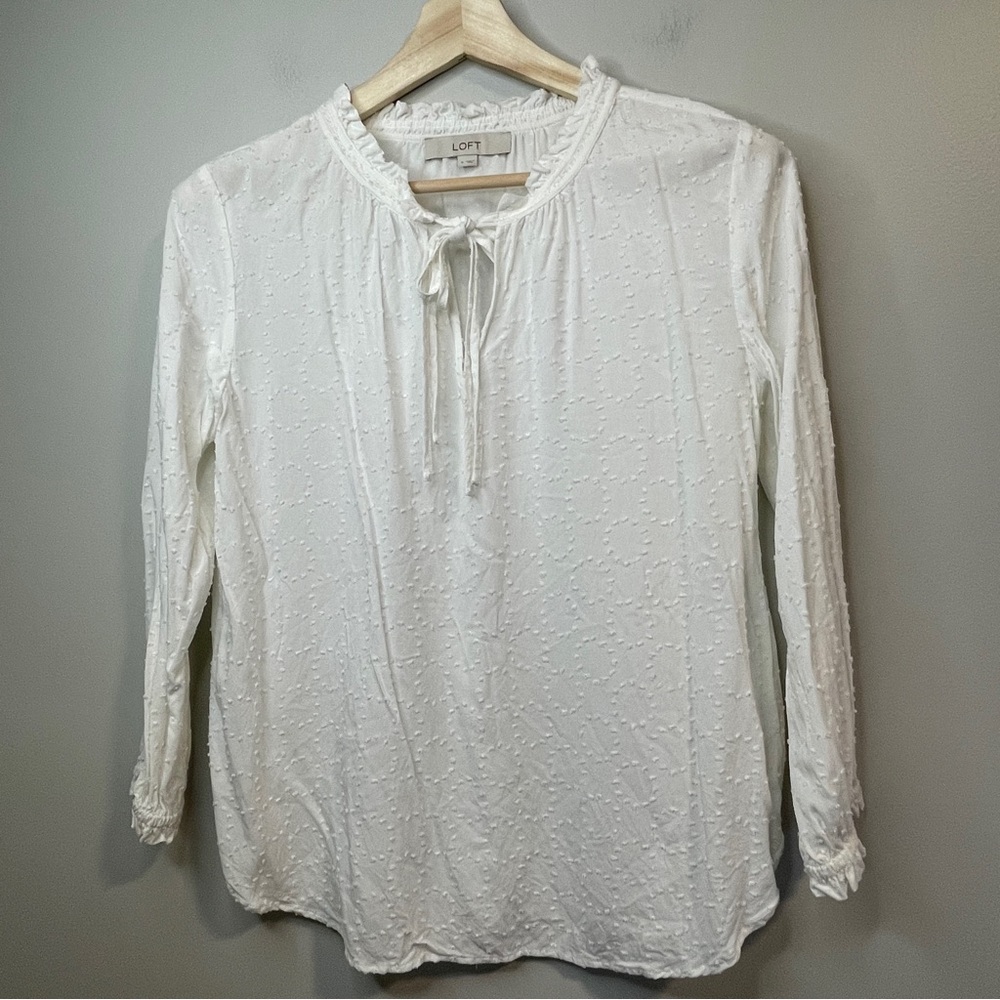 LOFT Women's White Textured Peasant Blouse